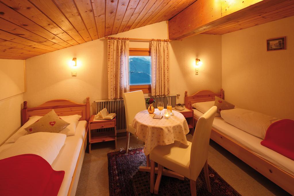 دامولس Hotel-Gasthof Zimba المظهر الخارجي الصورة